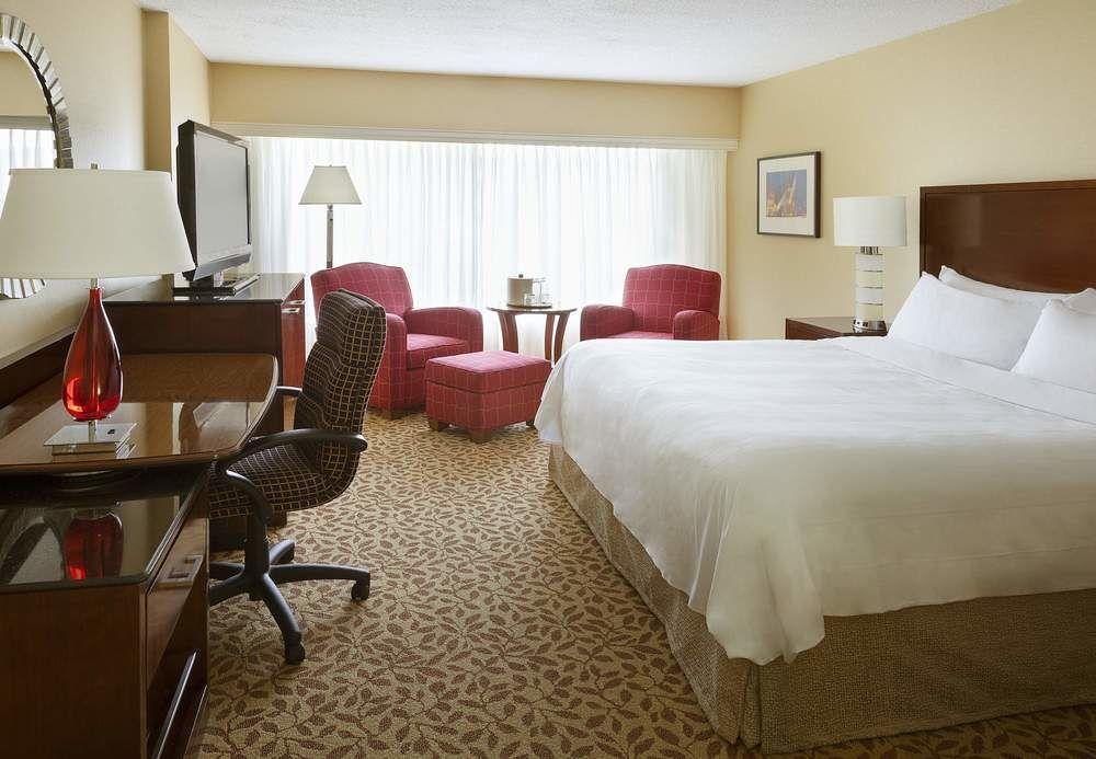 W Toronto Hotel Екстериор снимка