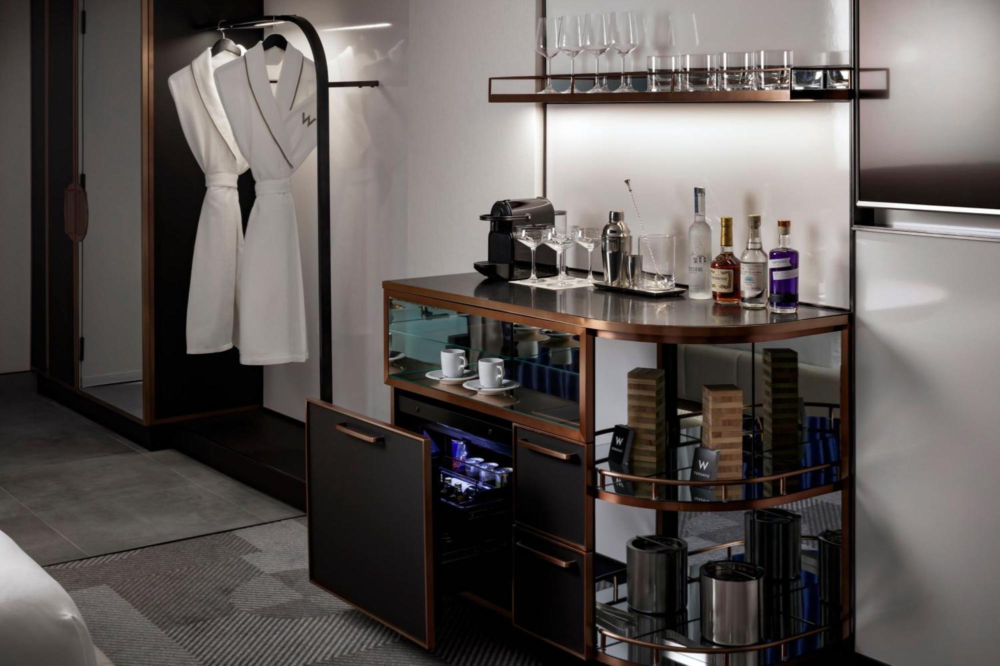 W Toronto Hotel Екстериор снимка